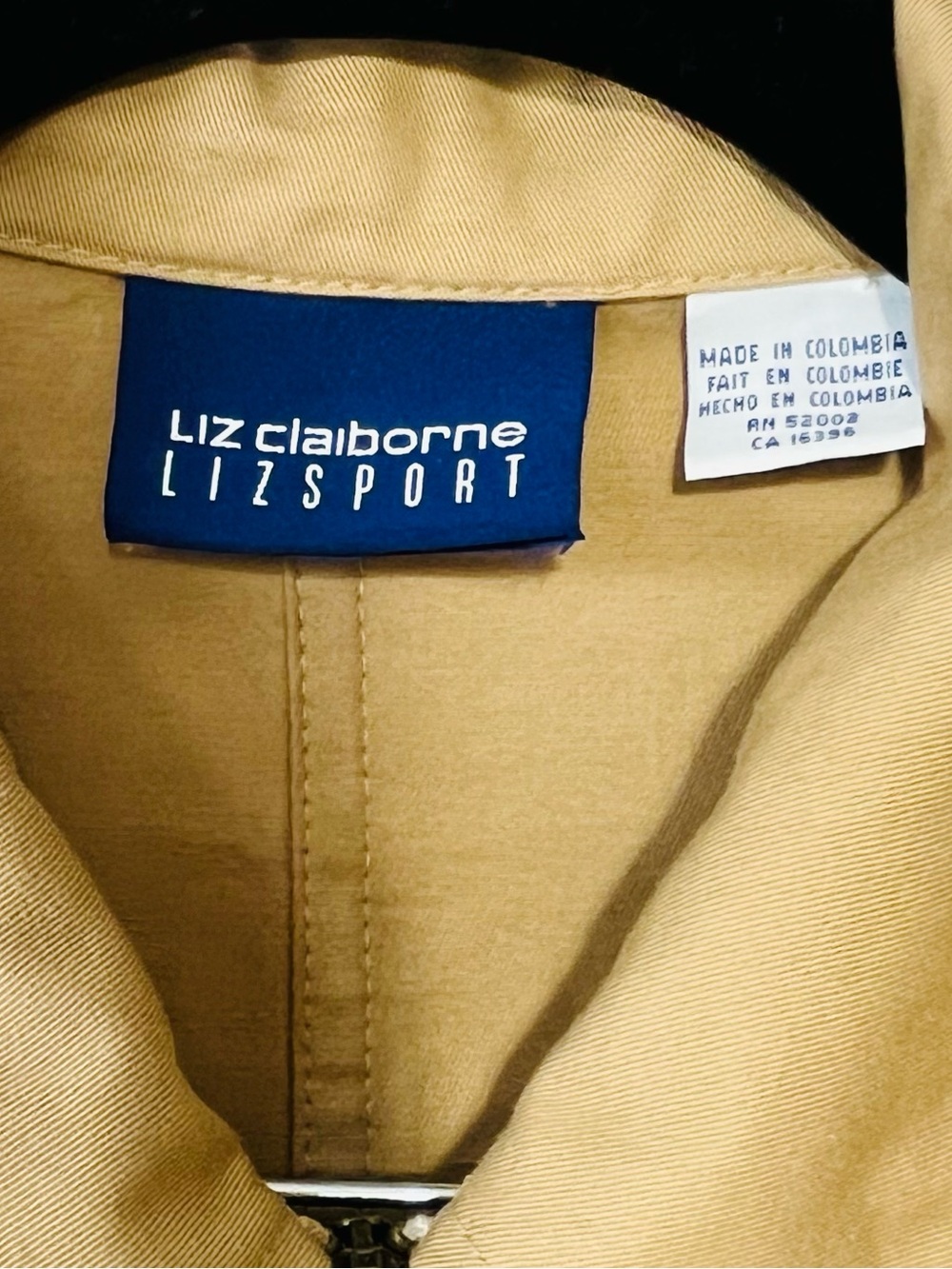 Vintage Liz Claiborne Lizsport Tan Cotton Safari Field Jacket Size 6 - Picture 11 of 14
